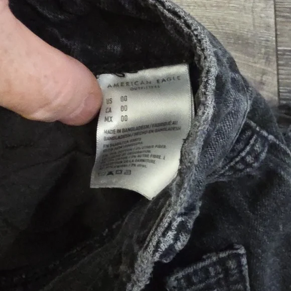 Bundle- 2 American Eagle Jean Shorts - Picture 10 of 12